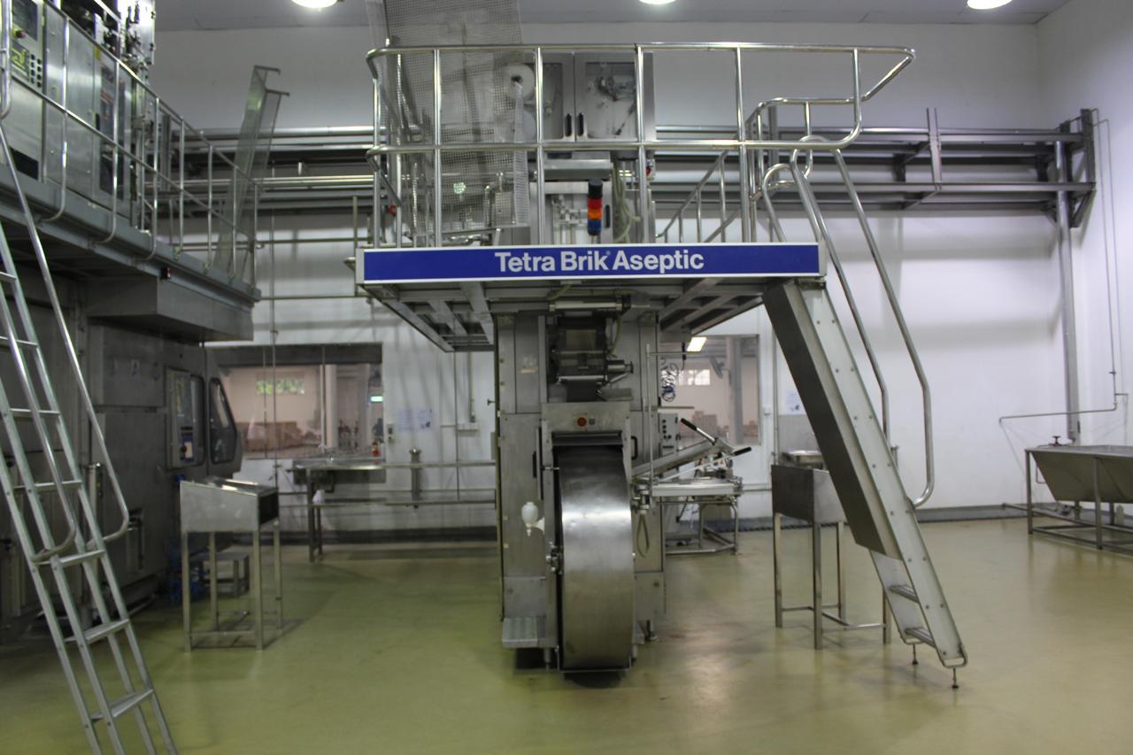 COMPLETE TETRA PAK UHT PLANT WITH TWO ASEPTIC FILLING LINES FOR SALE