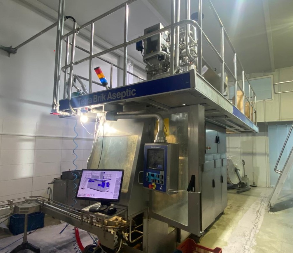 USED TETRA PAK TBA 19 200ML SLIM 20V COMPLETE FILLING LINE FOR SALE YEAR 2006