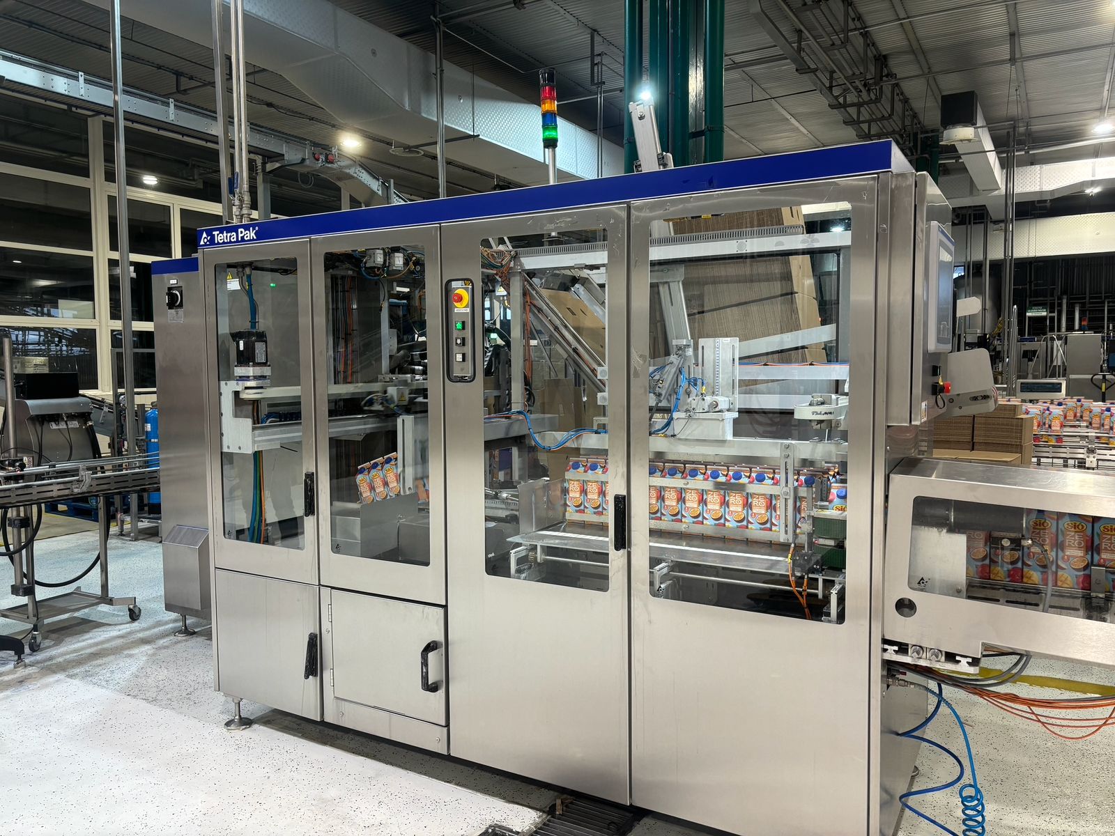 USED TETRA REX FILLING AND CAPPING COMPLETE LINE FOR SALE FOR LONG LIFE FRUIT JUICES YEAR 2016